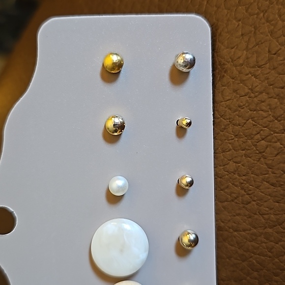 3/$20 Vintage Twelve Single Button and Ball Post Stud Earrings - Picture 3 of 3